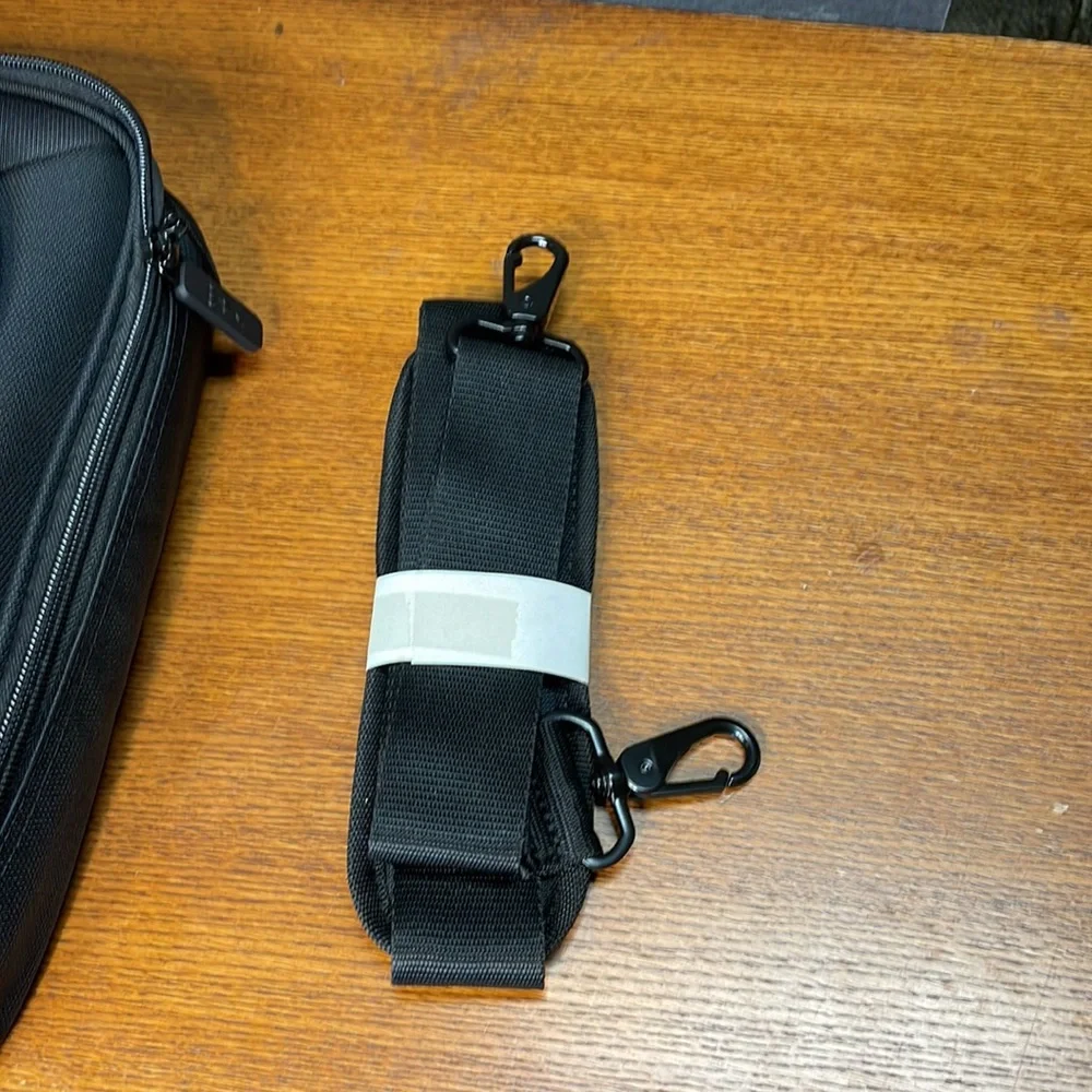 Eco Style Tech Pro Laptop Case. NWT.